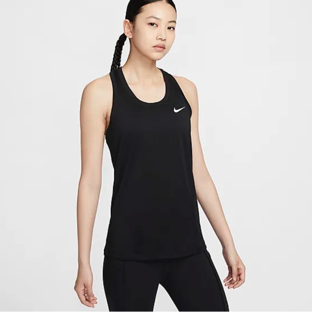 Nike Dri fit women’s workout  Racerback‎ tank top SP